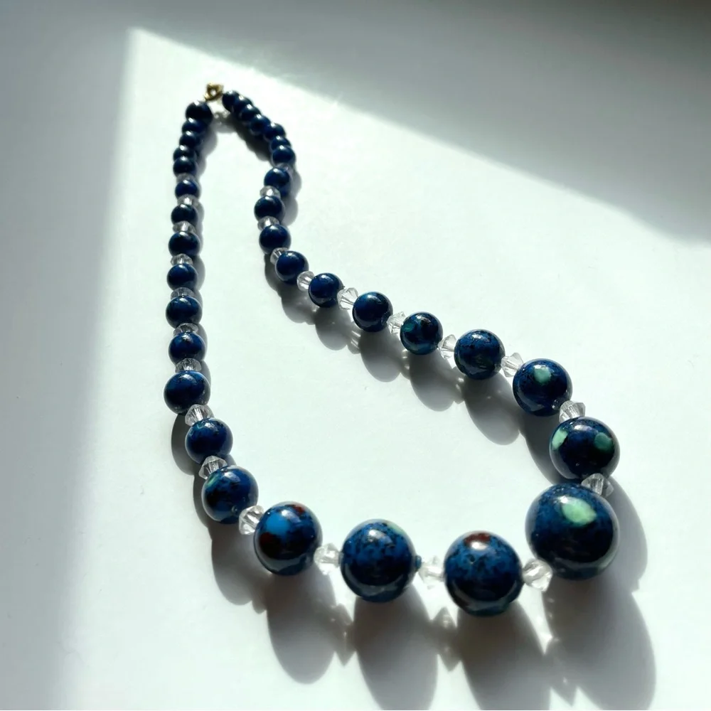 🦄 ⚡️💜 SALE speckled art glass graduated bead choker necklace w/ crystal